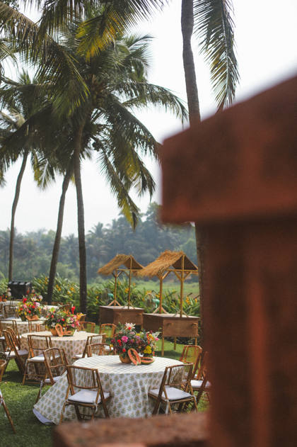 Tablescape and Floral detail — Brunch decor — Alila Diwa Goa